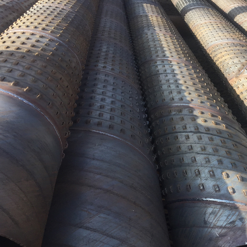 崇左孔式滤水管的材质选择